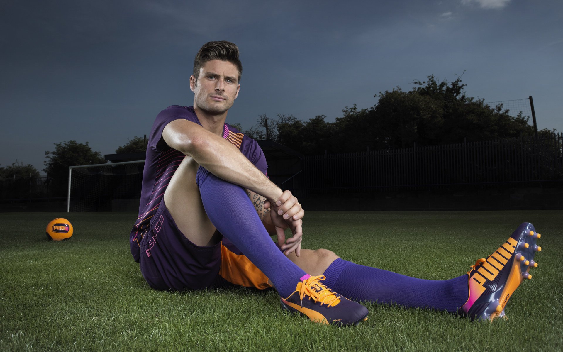 爱游戏app安装-“比亚尔巴的精准传球与视野，阿根廷美洲狮队的新希望”